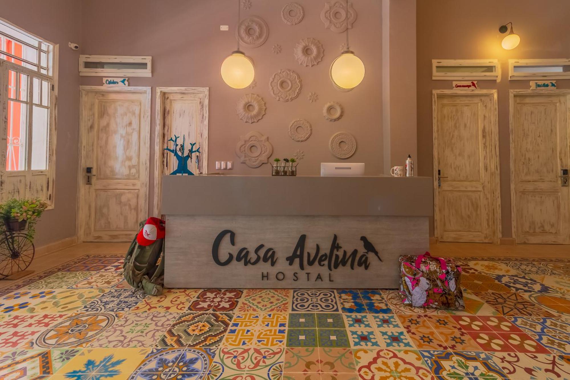 Casa Avelina Boutique Hostel Санта-Марта Экстерьер фото